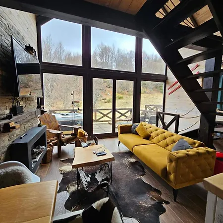 Βίλα & Κοπαόνικ